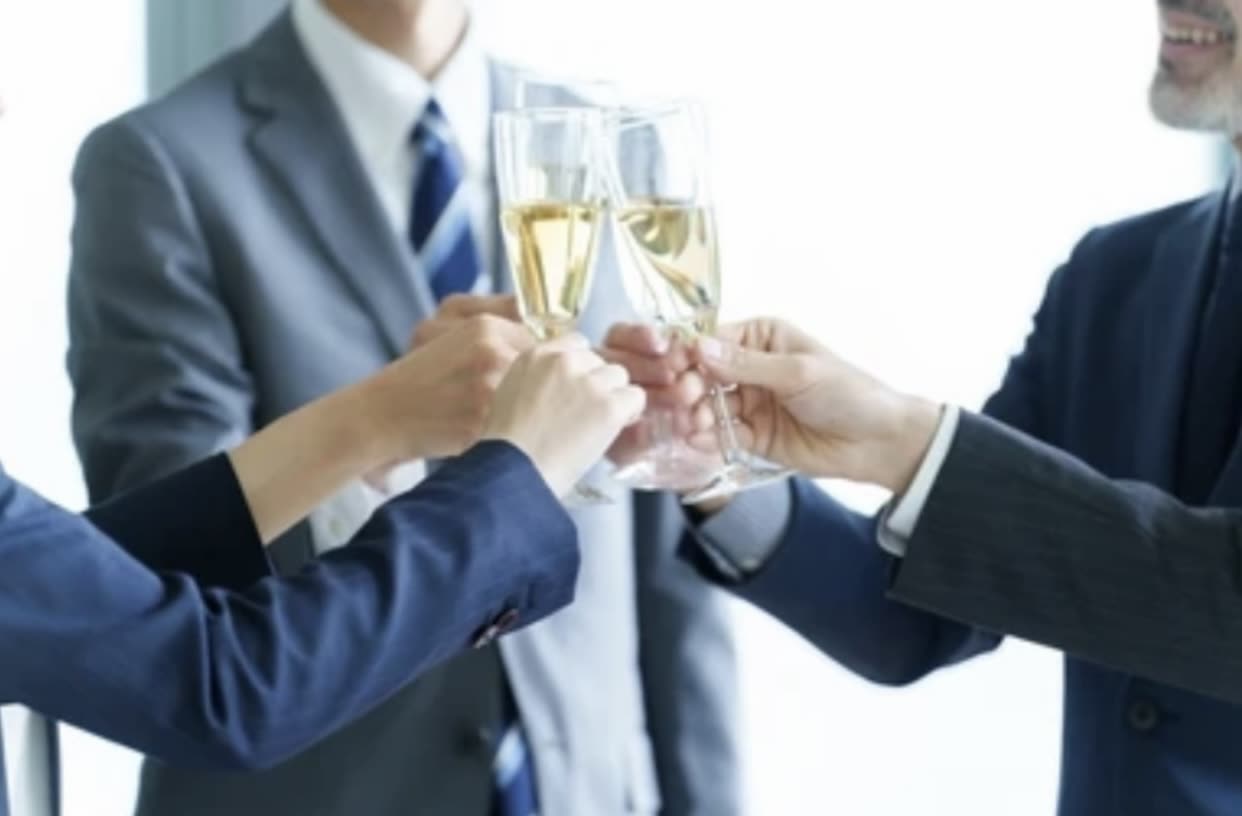 レセプションでの乾杯